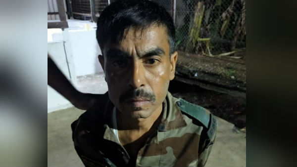 Soldiers clash in avadi tank factory and one died on the spot Soldiers clash in avadi tank factory and one died on the spot