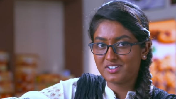 பாடலாசிரியர் விஜய் 