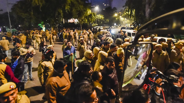 ஐவர் குழு நியமனம் 