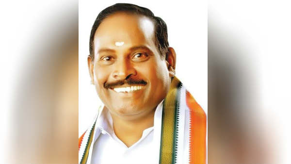 Congress personality hacked to death in Puducherry 