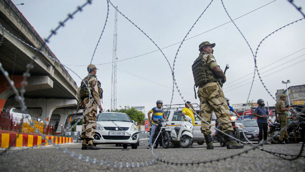 நாங்களே பேசுவோம் 