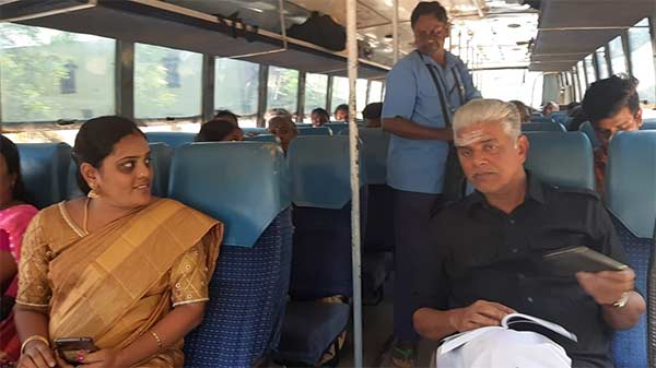 In Puducherry, Minister of State for Agriculture Kamalakannans car refused to fill diesel 