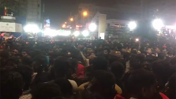 புத்தாண்டு கொண்டாட்டம் 