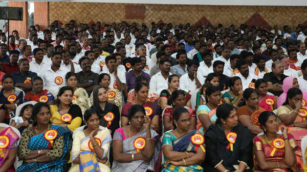 தேர்தலில் வாக்குச் சீட்டு தேர்தலில் வாக்குச் சீட்டு