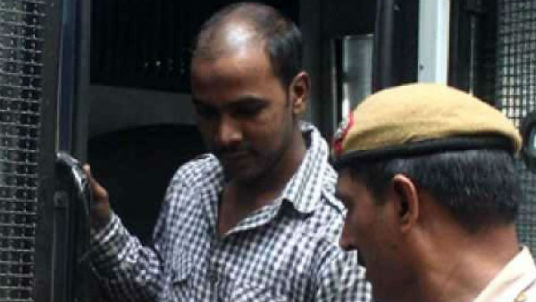 MHA sends mercy Petition of Mukesh to Rashtrapati Bhavan MHA sends mercy Petition of Mukesh to Rashtrapati Bhavan