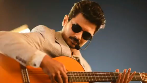 என்ன எழுதுகிறார்கள் 