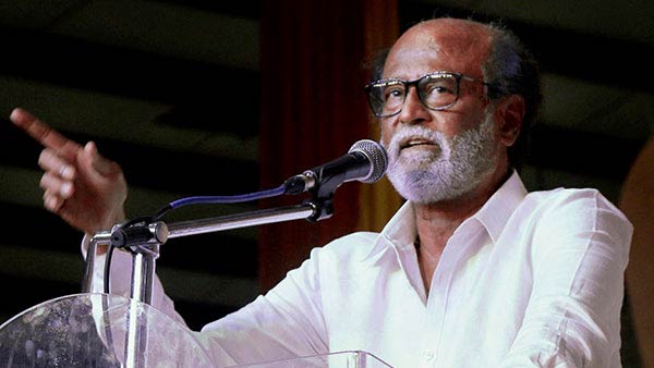 உடையில்லாத சிலைகள் 