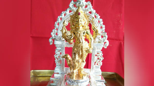 Sani peyarchi Yagam Parikaram at sornasaneeswarar in Walajapet