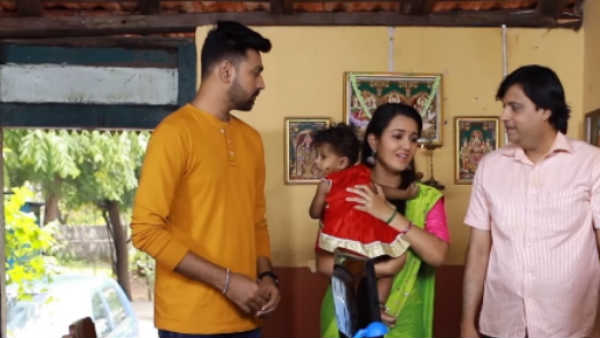 ஜீன்ஸ் டி ஷர்ட் 