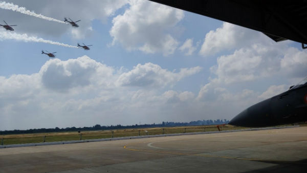 பறந்தது பறந்தது