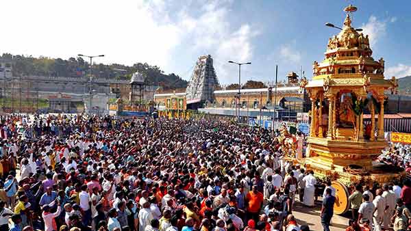 Laddu free of cost to each of the devotees in Tirupathi Laddu free of cost to each of the devotees in Tirupathi