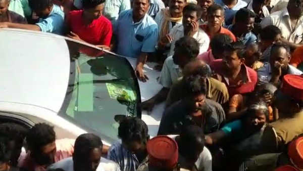 Congress personality hacked to death in Puducherry 
