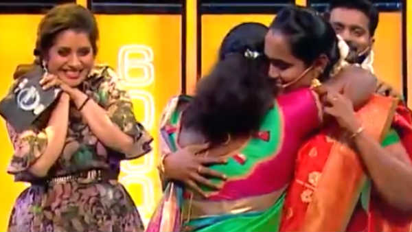 கார்த்தி டீச்சர் 