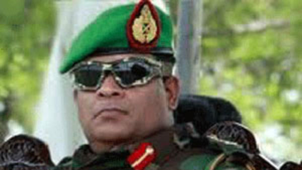 தமிழர்களை மனிதக் கேடயமாக்கி 