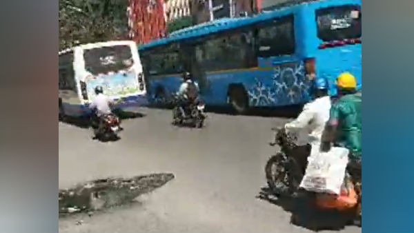 பேருந்து மீது கல்வீச்சு 