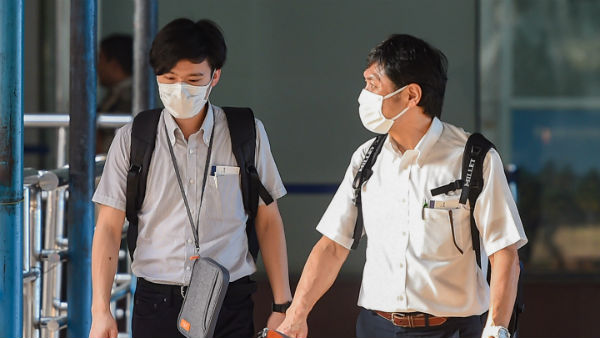  மறைக்கிறார்களா? 