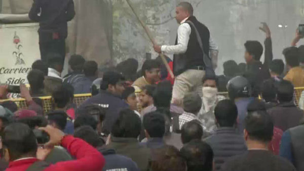 ரயில்நிலையம் 