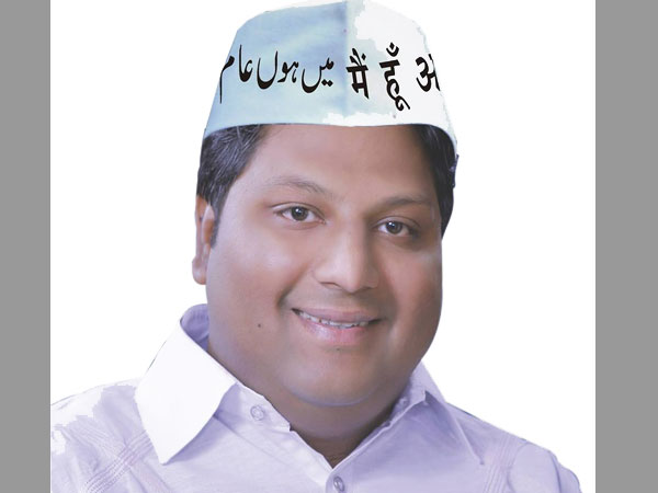 மிக நெருக்கம் 