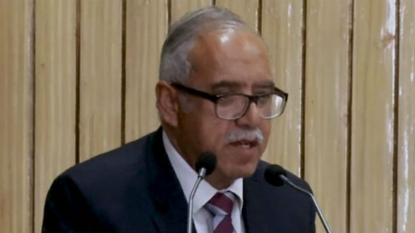 வளர்ச்சி அடைய 