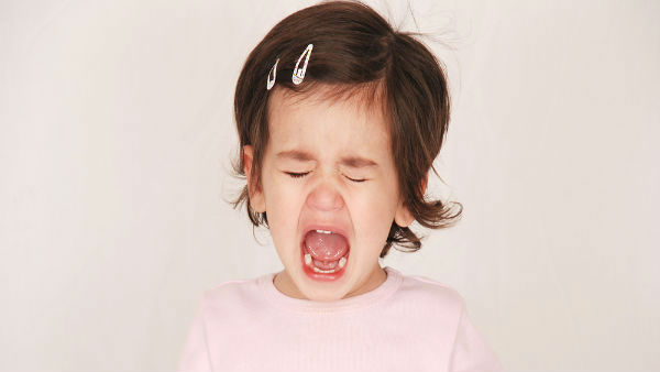 அடம் பிடிக்கும் குழந்தை