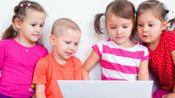  எல்லோரும் விரும்பும் ஒயிட் காலர்