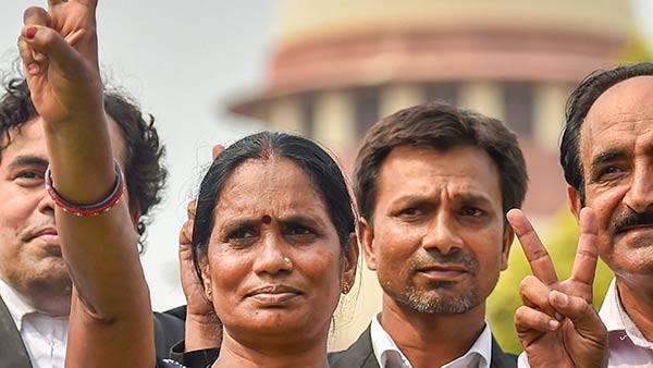 நிர்பயா தாயார் நிர்பயா தாயார்