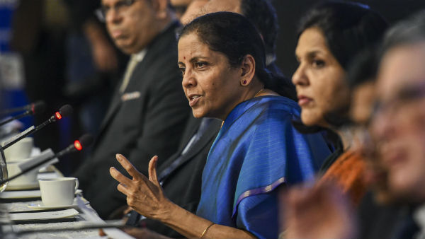 பதில் அளித்தார் 