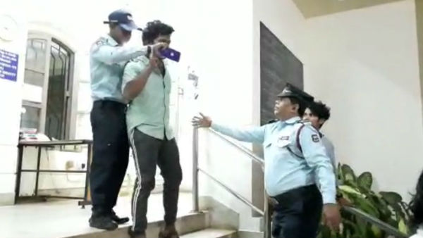 Pondicherry central university students protest against citizenship amendment act