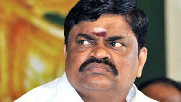 கல்வீச்சு கல்வீச்சு