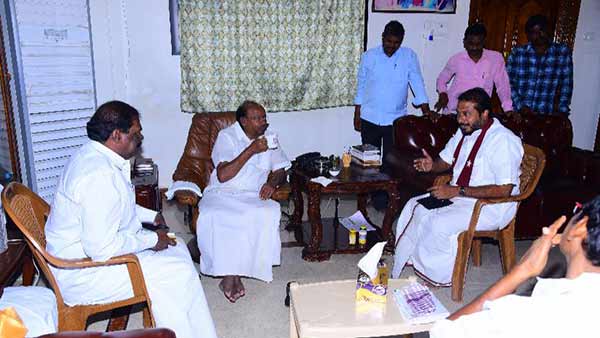 திடீர் சந்திப்பு 