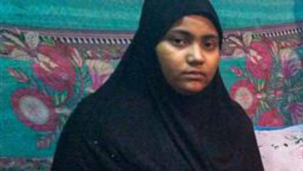 மீண்டும் வந்தார் 