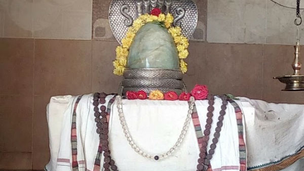 வில்வ இலை அர்ச்சனை