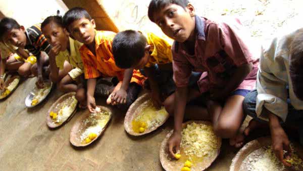 பள்ளிகள் எப்படி 