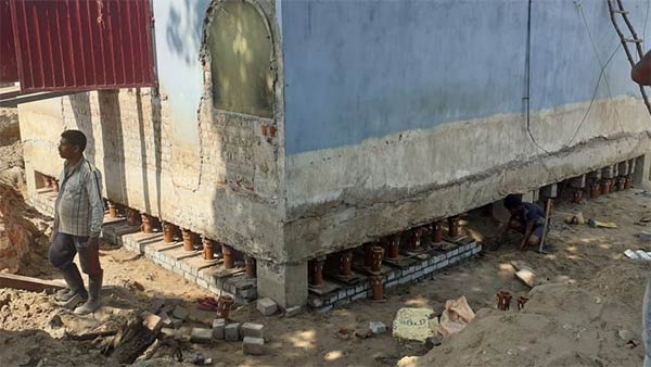 The Shivan Temple on the East Coast Road is being moved by jockeys 
