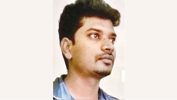 விஷ பாட்டில் 