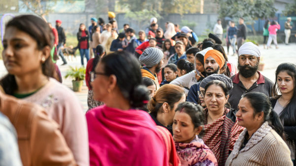 ஆண்கள் குறைவு 