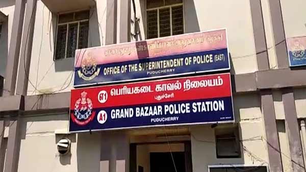 Actor Anandrajs brother commits suicide 