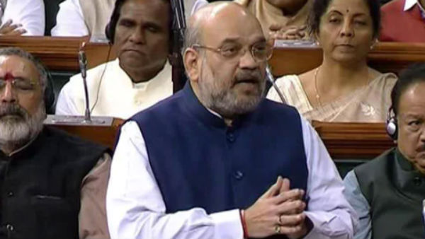 கலவரத்தை தடுத்தார்கள் 