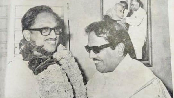 அரைக்கம்பத்தில் கொடி 