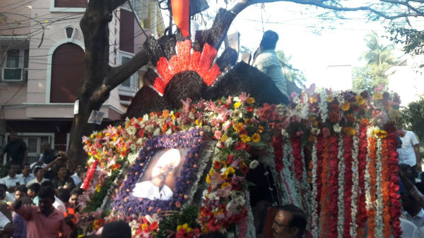 MK Stalin and his sister Kanimozhi both were walk throughout K Anbazhagan MK Stalin and his sister Kanimozhi both were walk throughout K Anbazhagan