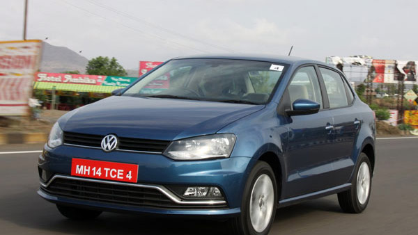 யாரும் வாகனத்தில் செல்ல முடியாது 