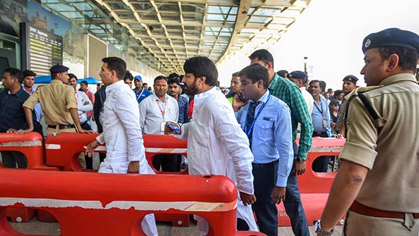 சபாநாயகர் தகவல் 