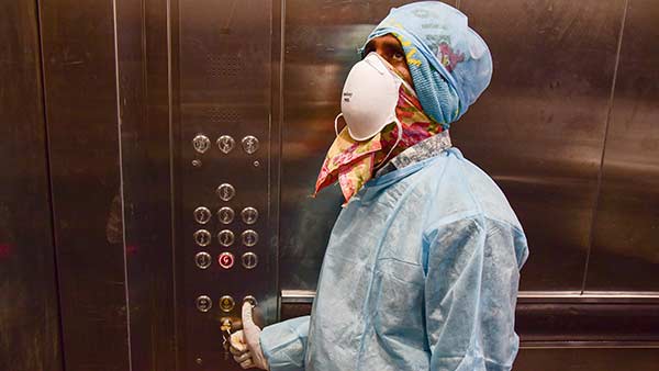 நொய்டாவில் பள்ளி மூடல் 