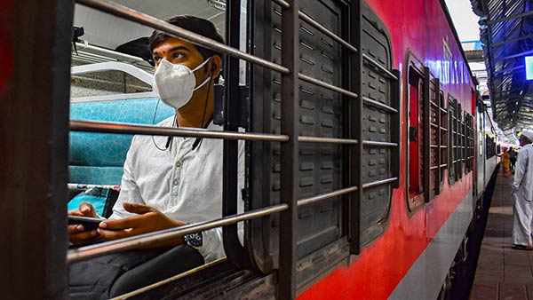 வேறு எப்படி பரவும் 