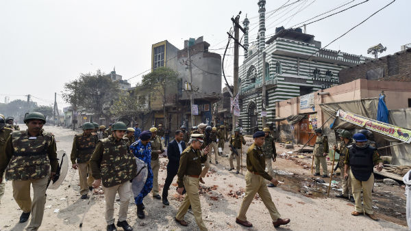 போலீஸ் நிலை 