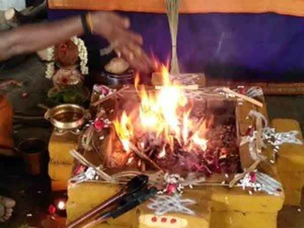 Theipirai ashtami sri danvantri arokya peedam Dhasa maha vidhya homam