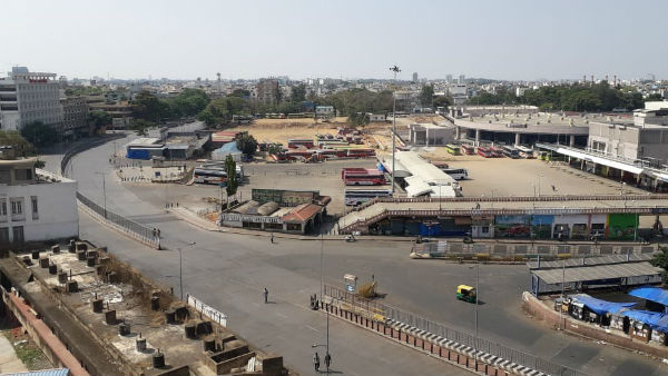 How Bangalore handles the crowd? 