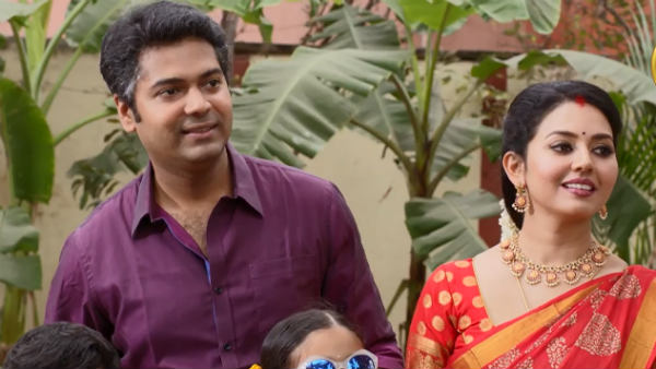 நாயகி நம்பர் ஒன் 