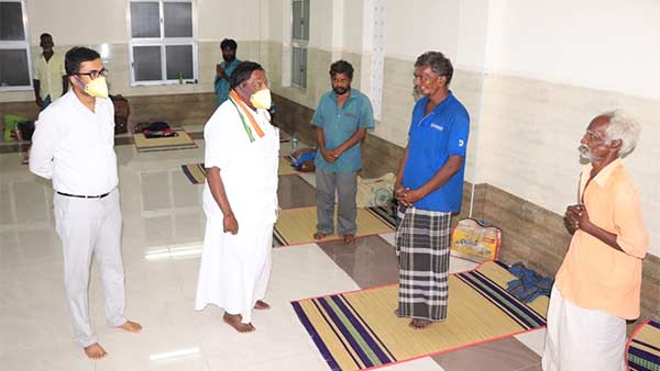 Puducherry CM orders not to collect house rent from Other State workers 