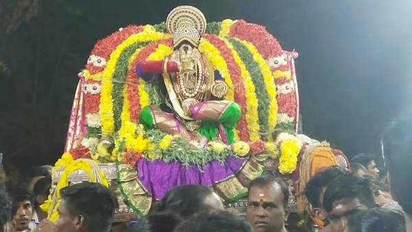 சமயபுரத்தால் மகிமை